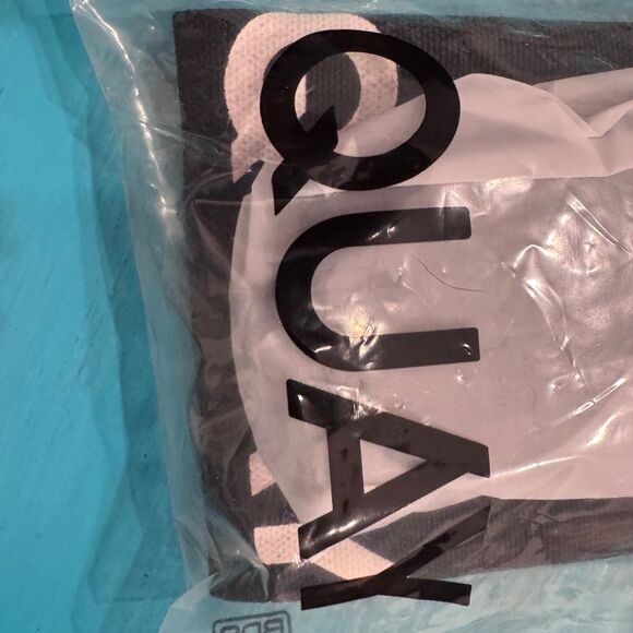 NEW Quay Australia High Key Micro Polarized Sunglasses Black Smoke - Picture 4 of 9